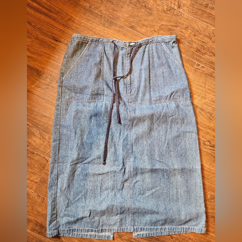 Womens Petite Eddie Bauer Long Denim Skirt Plus Sz 18 Modest.  30
